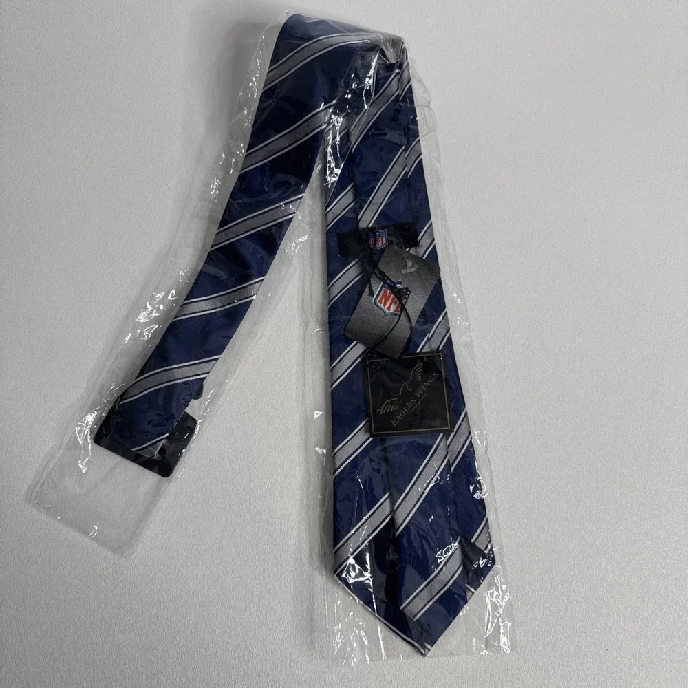 Vintage Dallas‎ Cowboys Star Logo Tie Mens NFL Football Polyester - NEW